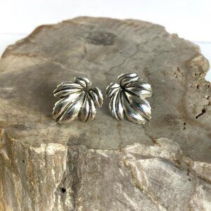 VTG Signed Jewel Art Sterling Silver 925 Leaf Foliage Screwback Stud Earrings